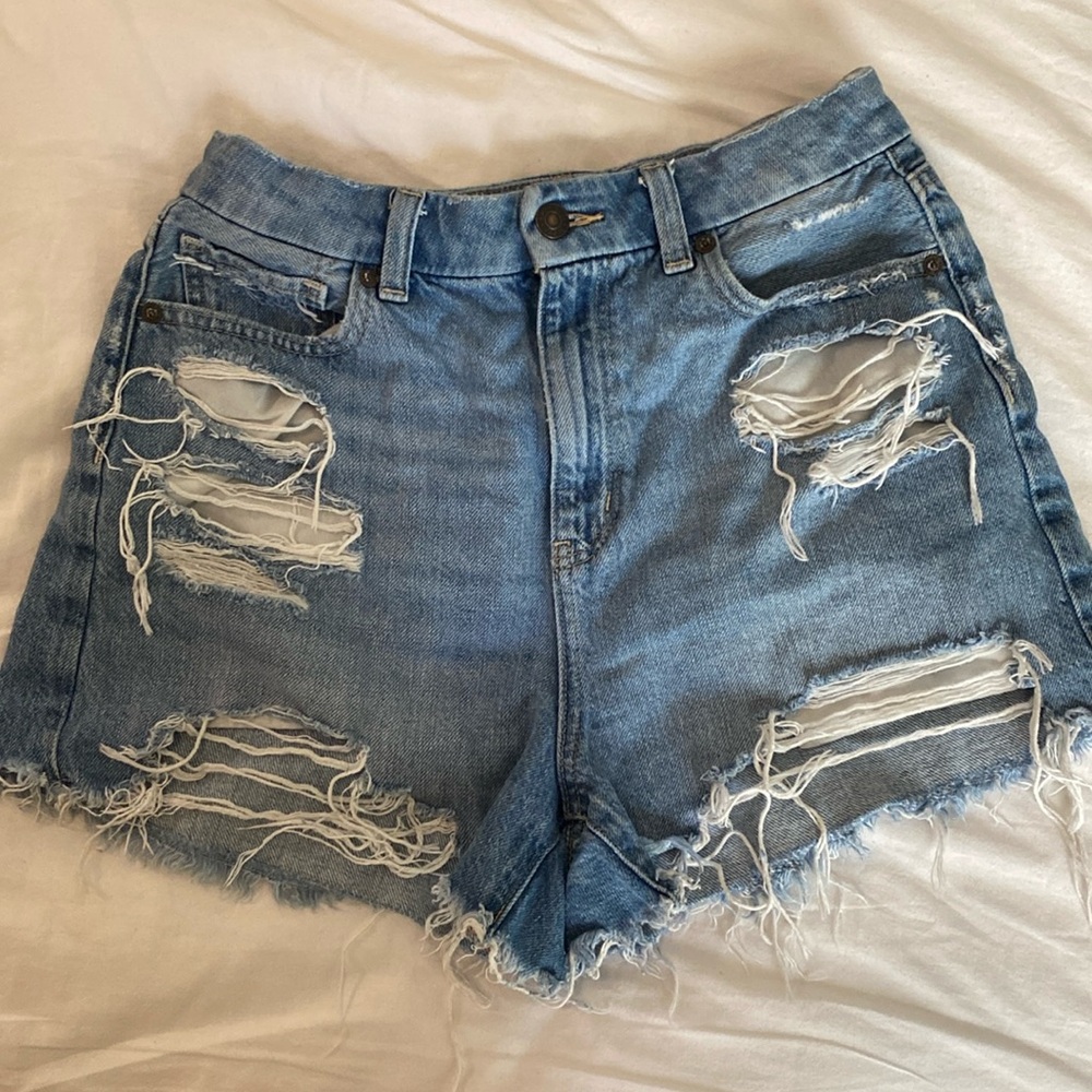 American Eagle Loose Shorts